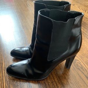 VIA SPIGA Black Leather Booties sz 7.5 Like New!